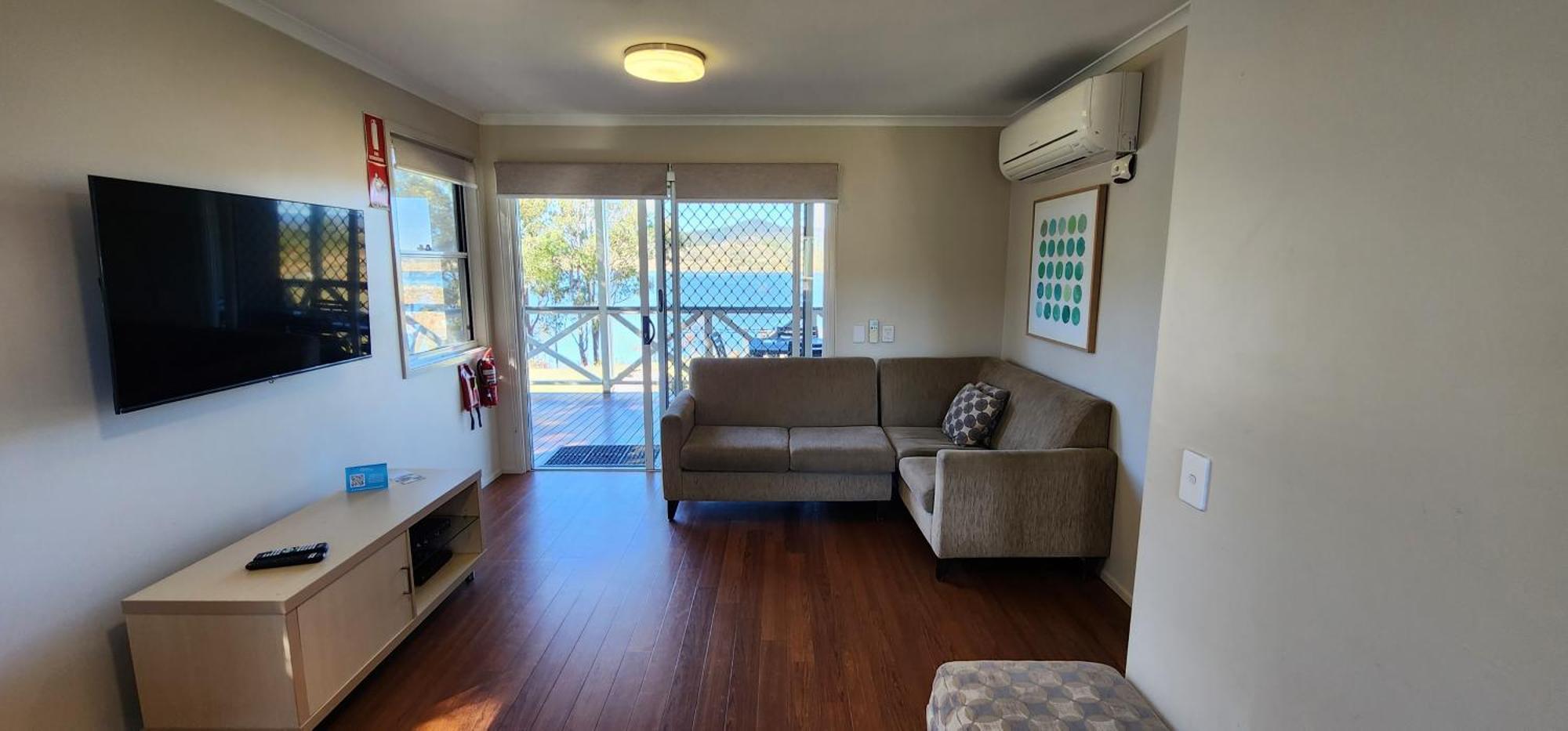 Nrma Lake Somerset Holiday Park Kilcoy Extérieur photo