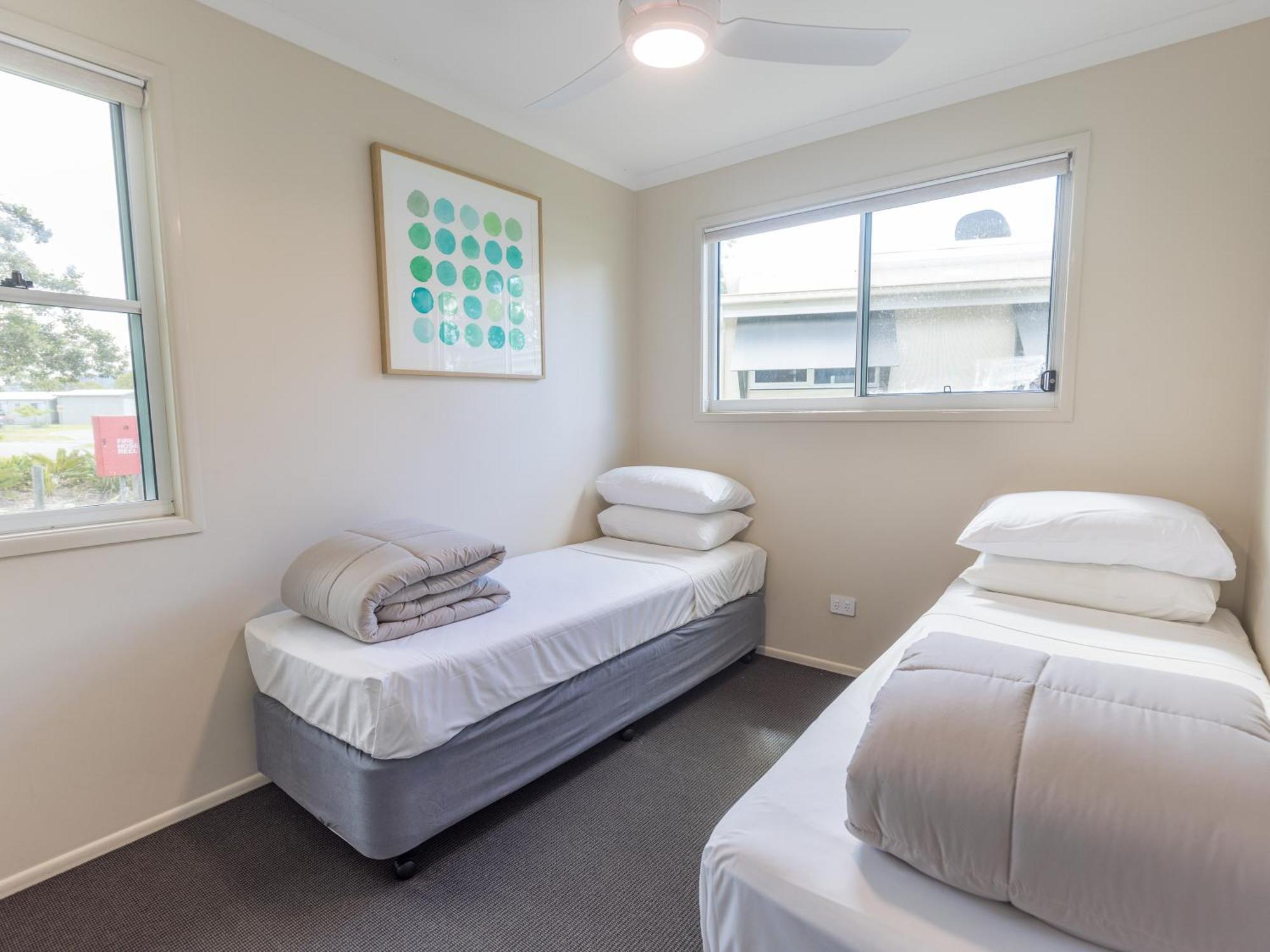 Nrma Lake Somerset Holiday Park Kilcoy Chambre photo