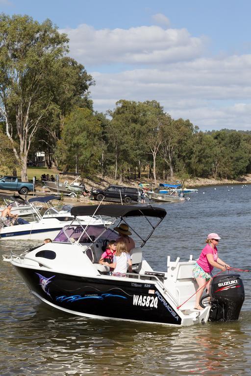 Nrma Lake Somerset Holiday Park Kilcoy Extérieur photo